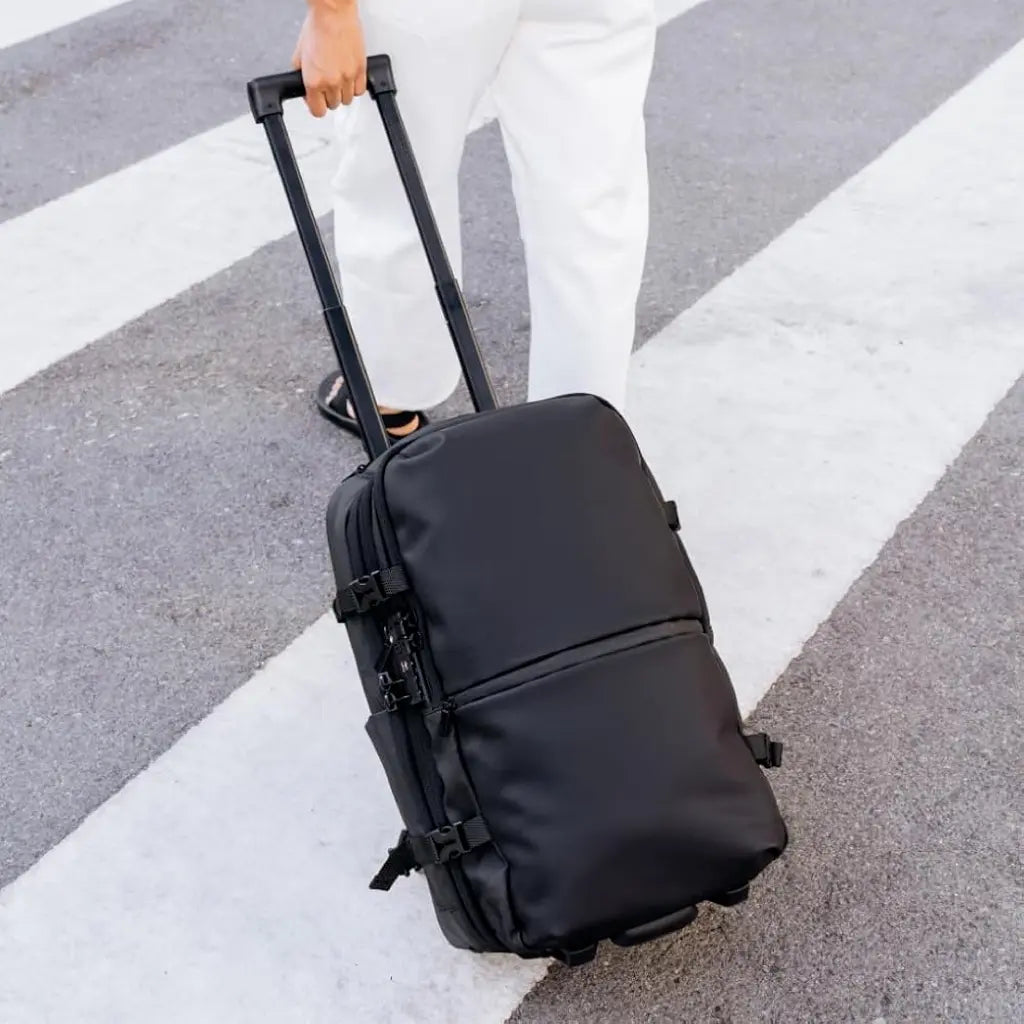 Elite- 21" Vacuum Compression Travel Backpack with Wheels-Automatic Version Secondary image
