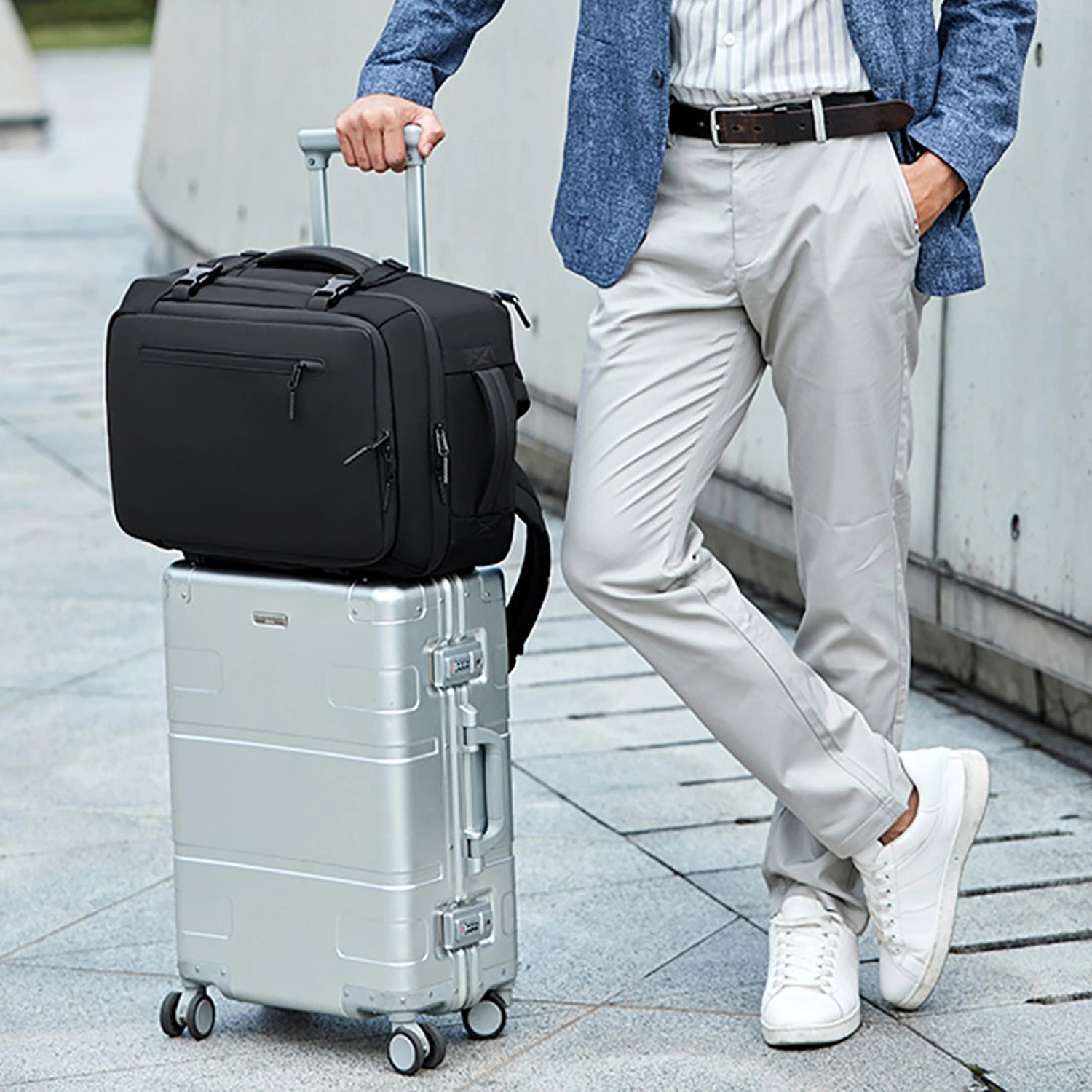 Prestige-45L Travel Backpack with Built-in Vacuum Seal-Automatic Version